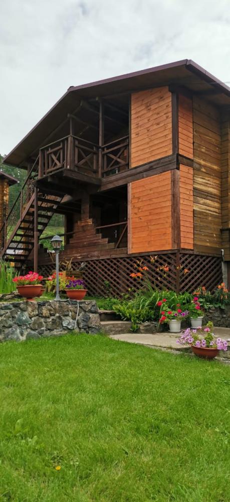 Отдых в Элекмонаре у реки Катунь Чемальский район