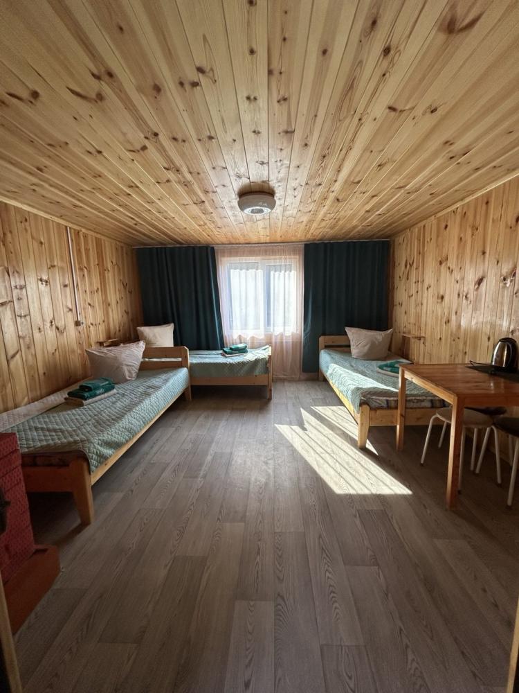 Номер 3-местный с односпальными кроватями