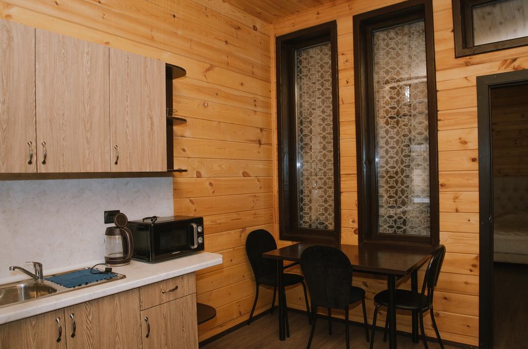 Номер 2 трехместный с кухней