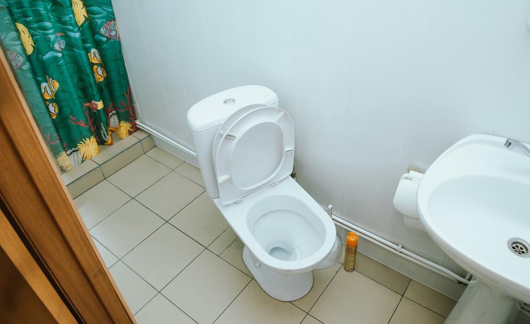 Номер 16 двухместный с  двумя односпальными кроватями 