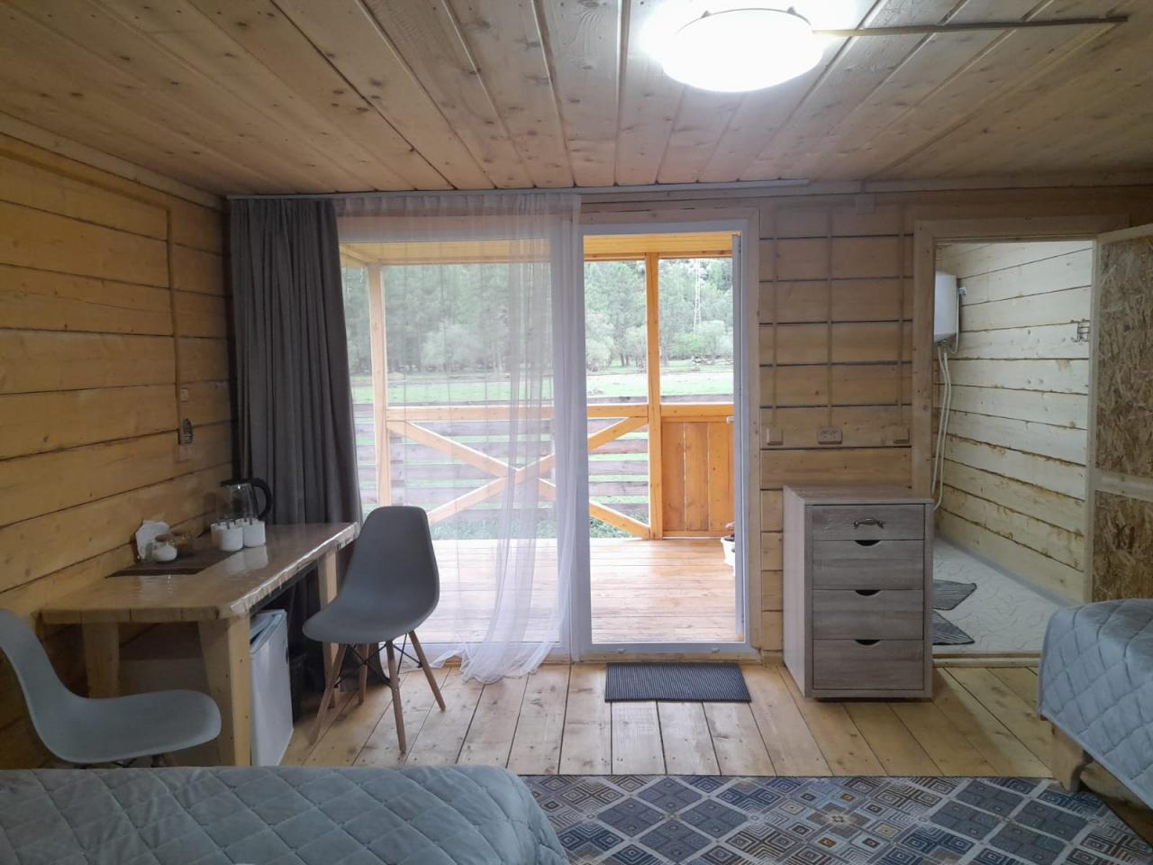 Домик семейный благоустроенный