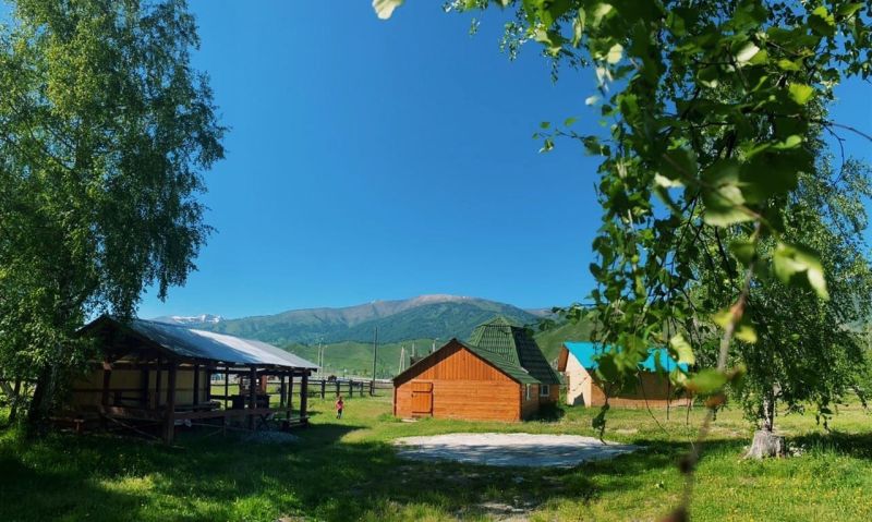 Алтай Тюнгур база отдыха 