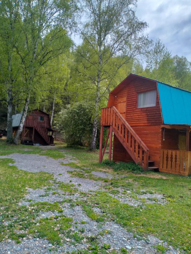 База отдыха "Алтай у берез" в Тюнгуре 