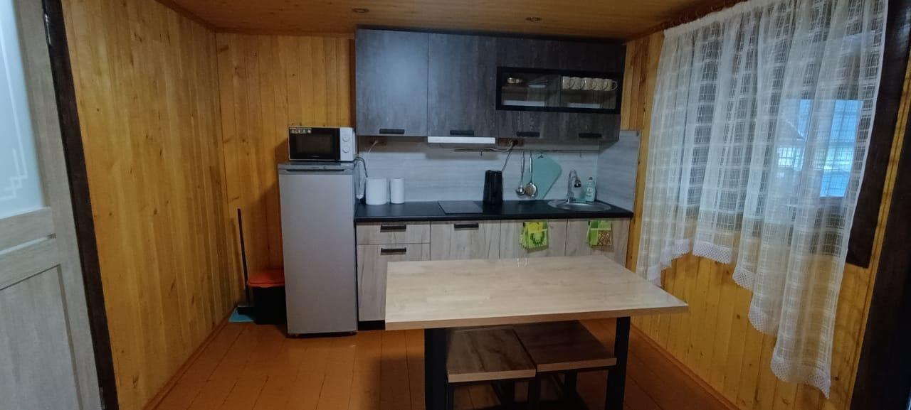 Номер 1 Дом благоустроенный с кухней и верандой