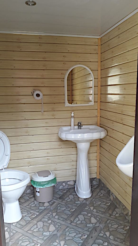 Уличный туалет