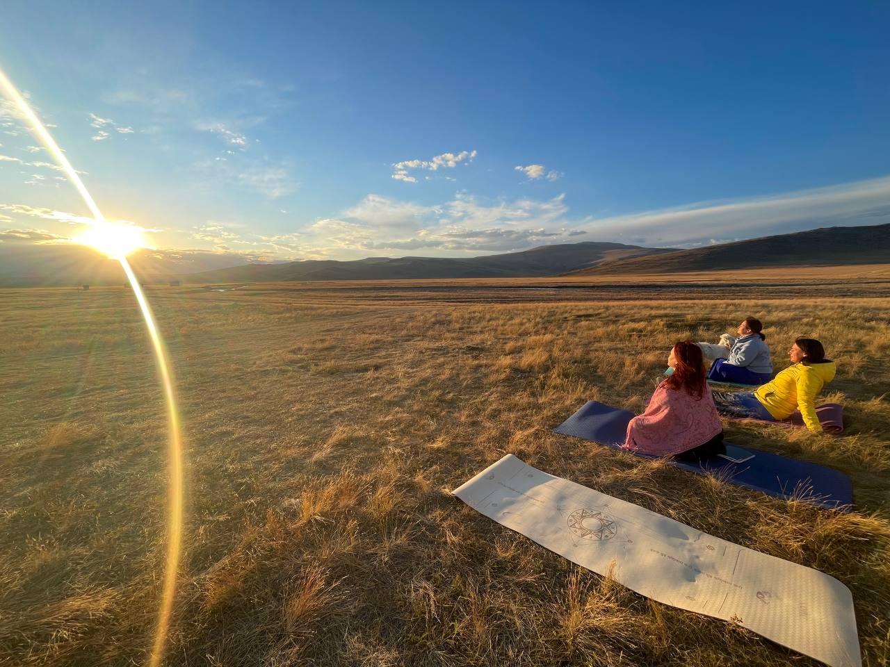 Наслаждение закатом и природой