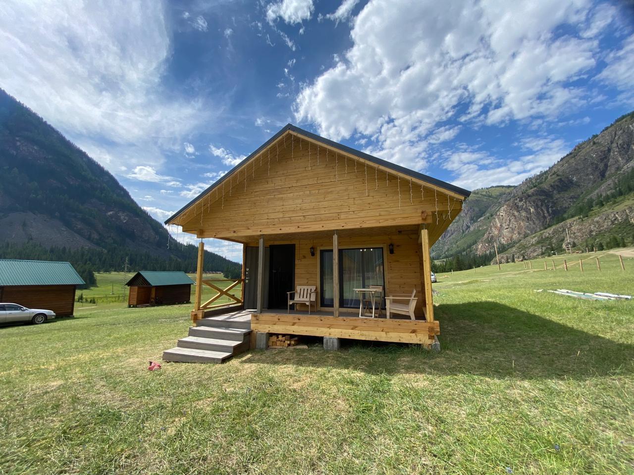 Дом с кухней.