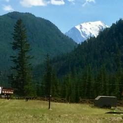 Ледник Актуру вид с базы отдыха