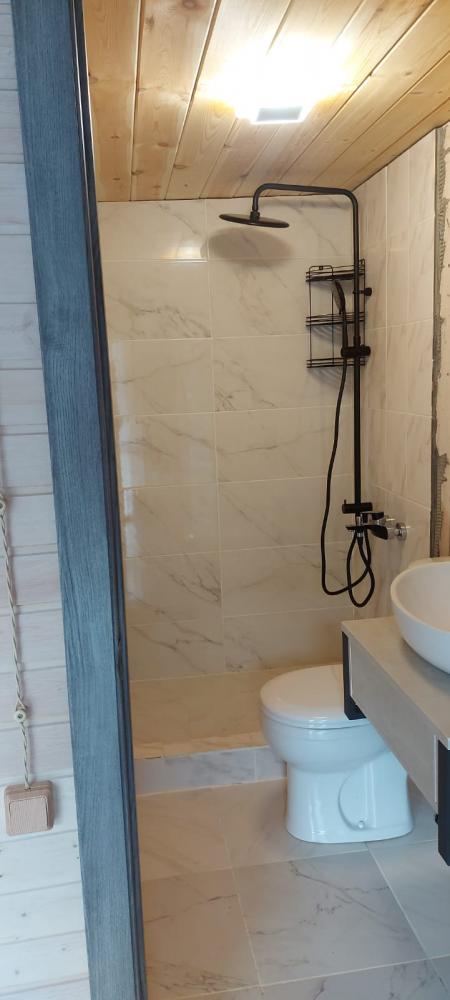 Дом с двухспальной кроватью и доп. местом