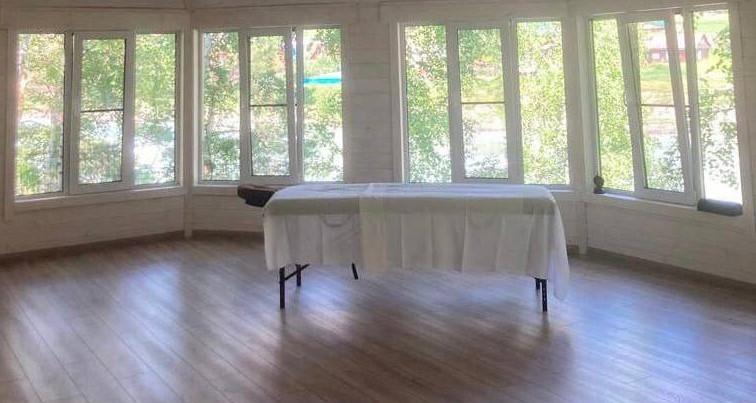 Зал для практик на Алтае