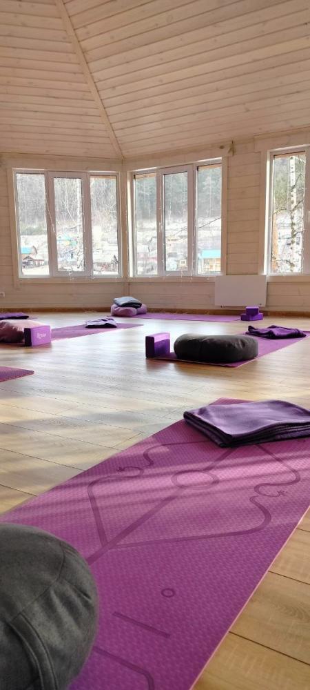 Зал для практик на Алтае