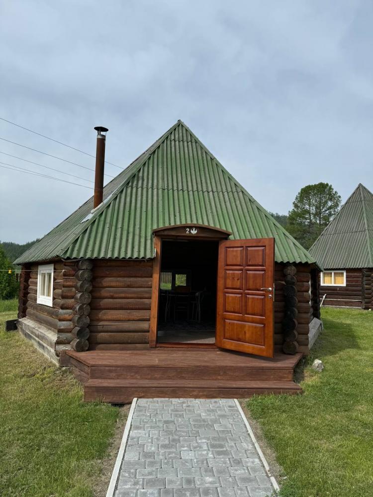 Аил 4-местный с удобствами (холодильник, душ, туалет)