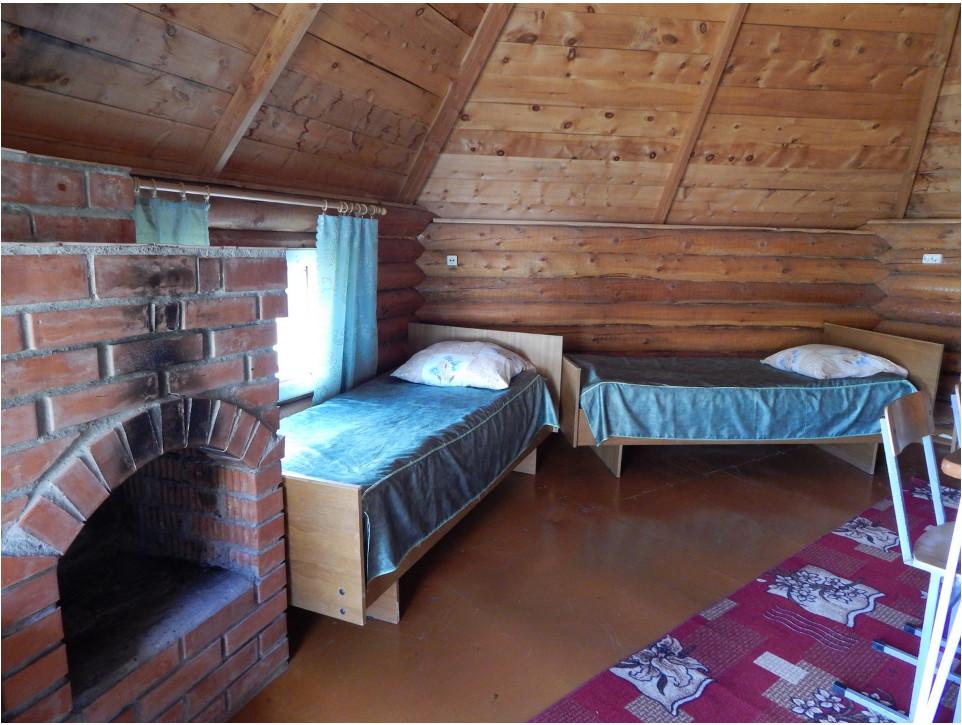 Аил 5-местный с камином