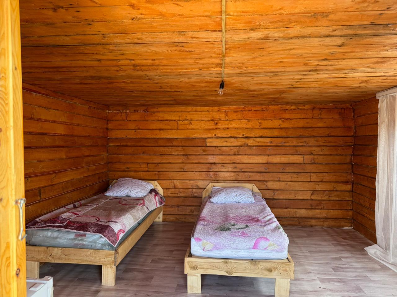 Номер 2-местный с раковиной, холодильником, чайником, плиткой