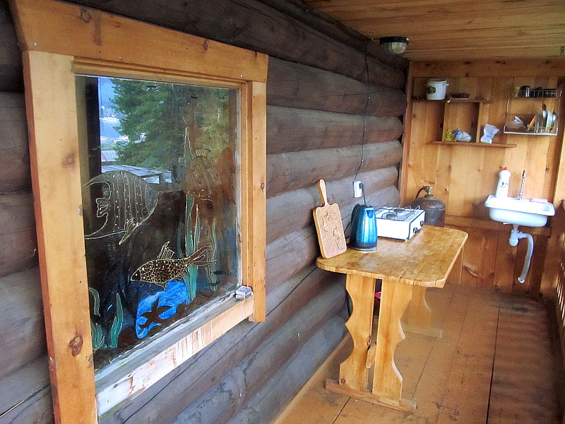 Кухонная зона на веранде