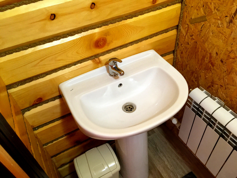 Коттедж №2 четырехместный номер с удобствами