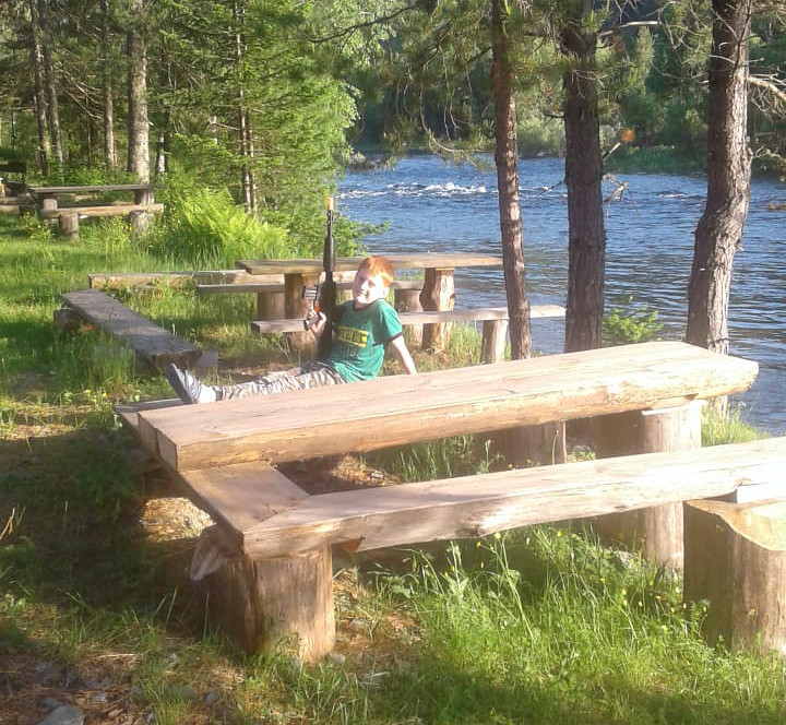 Отдых на берегу реки Бия