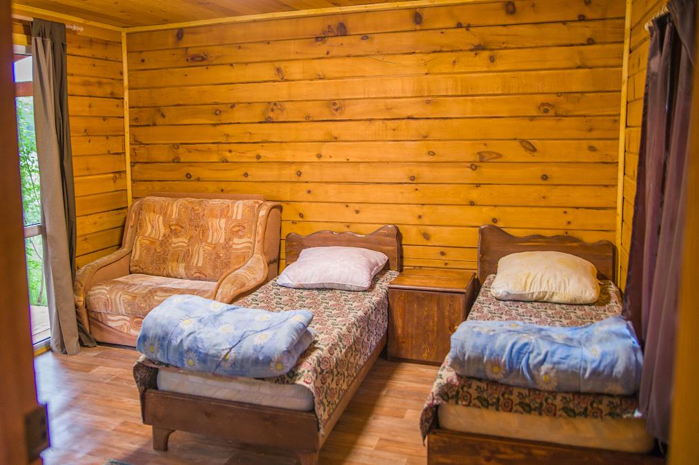 Номер с террасой и двумя 1-спальными кроватями на первом этаже Корпуса 1