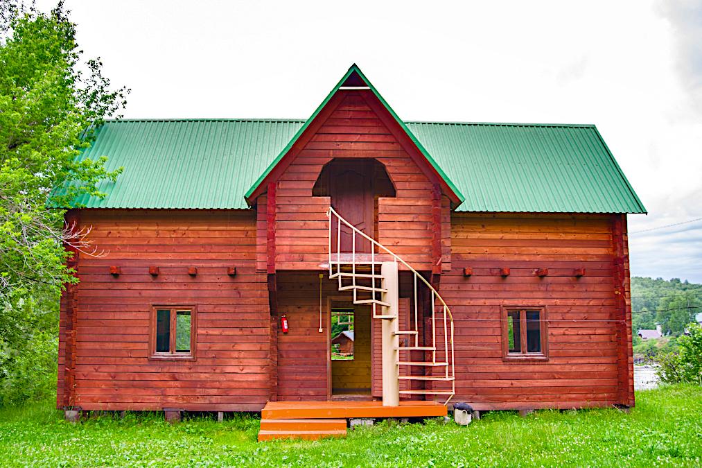 Корпус 1, номера с видом на Катунь