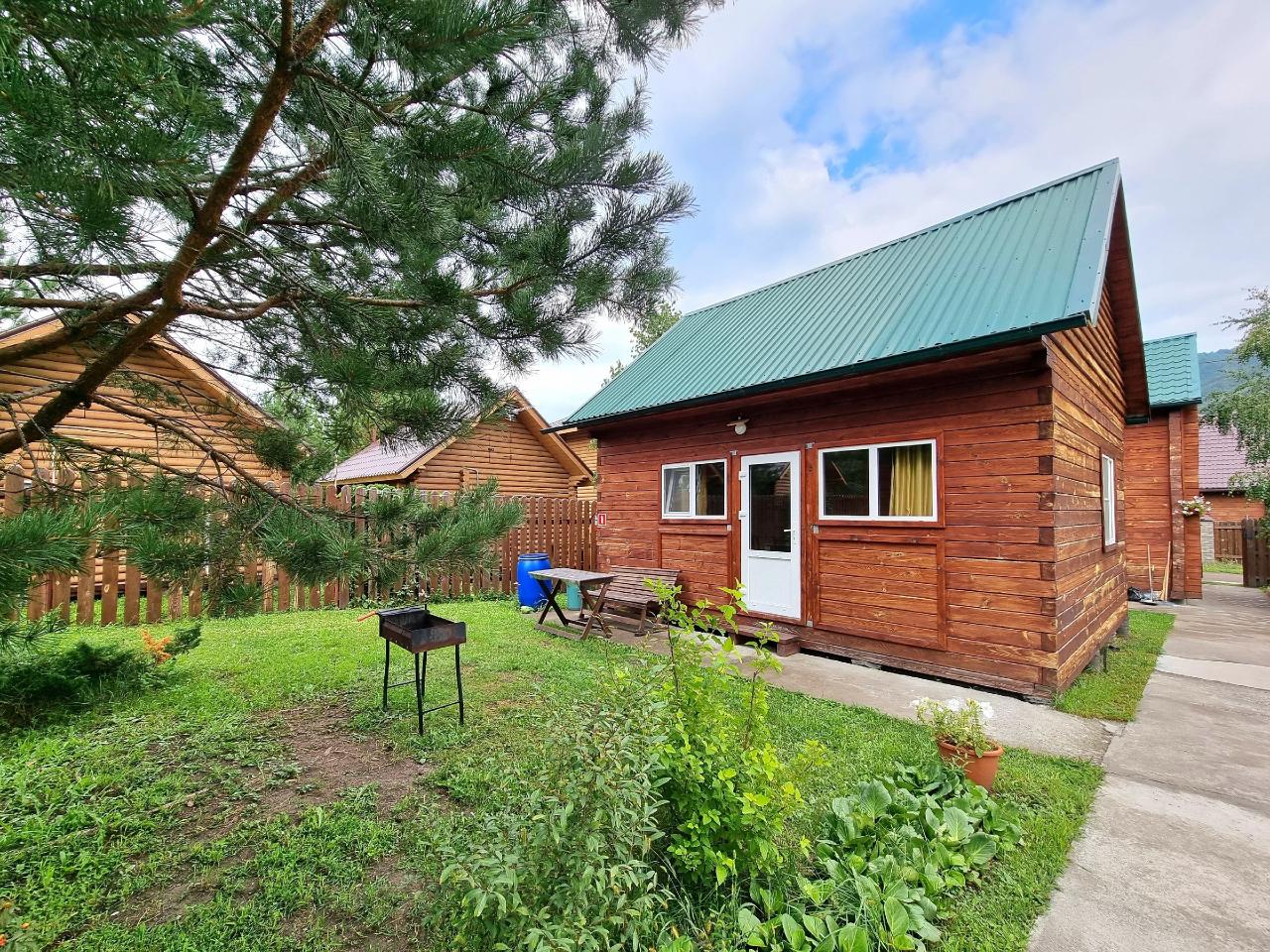 Дом Семейный благоустроенный 2-4 места