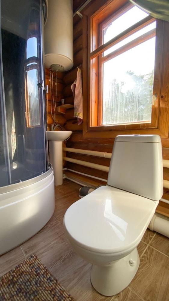 Санузел и душ на этаже