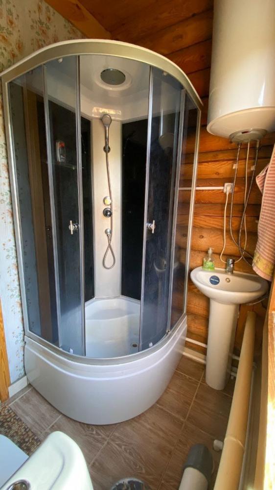 Санузел и душ на этаже