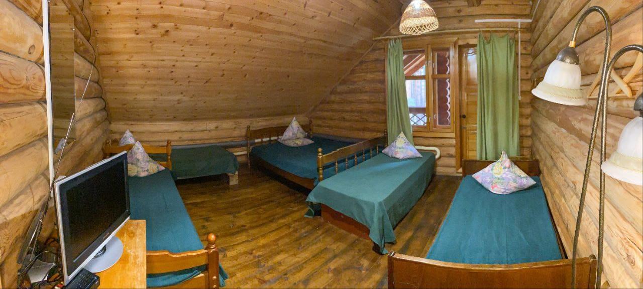 Номер 5 четырехместный второй этаж (+2 доп. места)