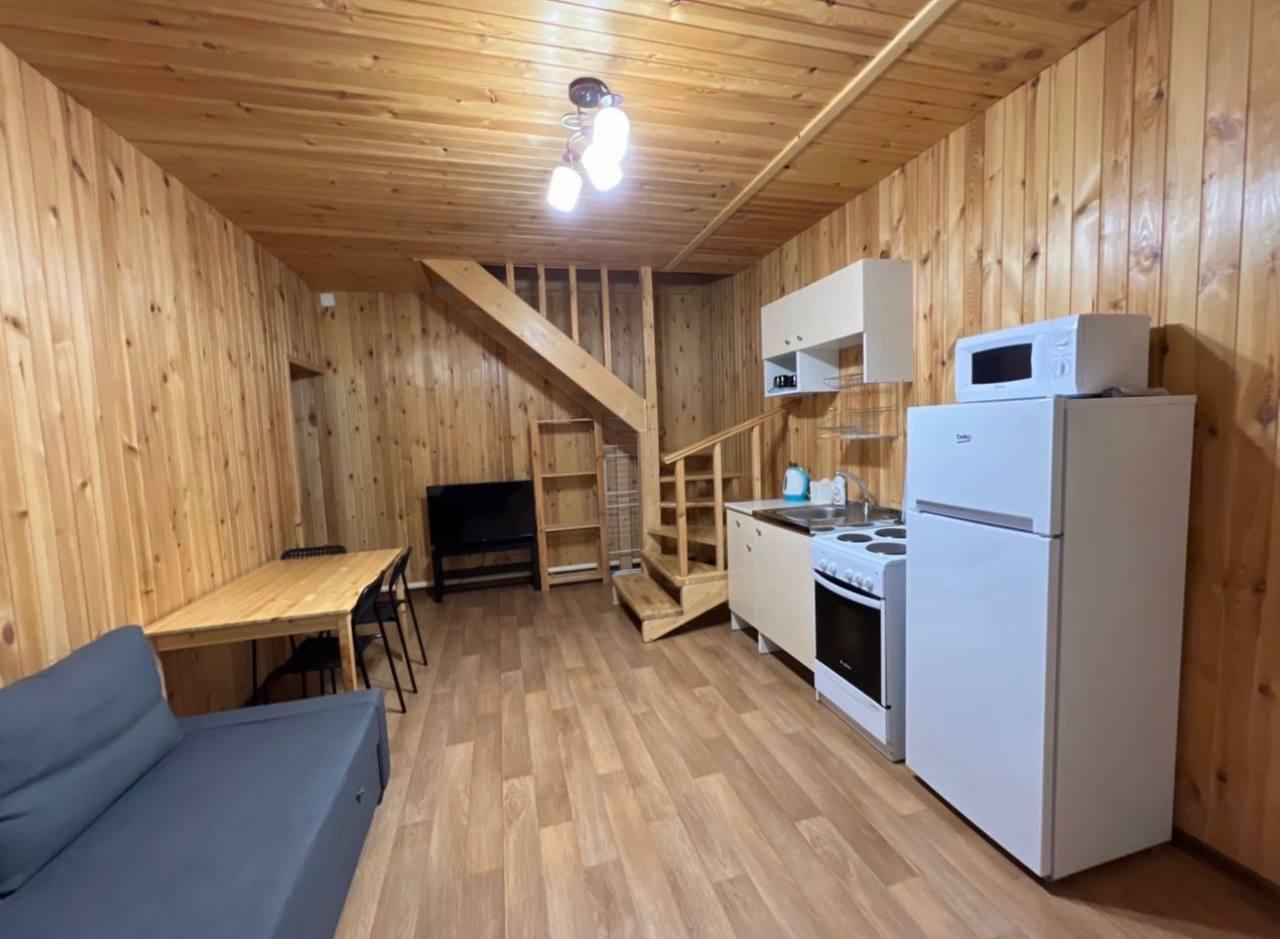 Двухуровневый номер таун-хаус на 7-8 человек