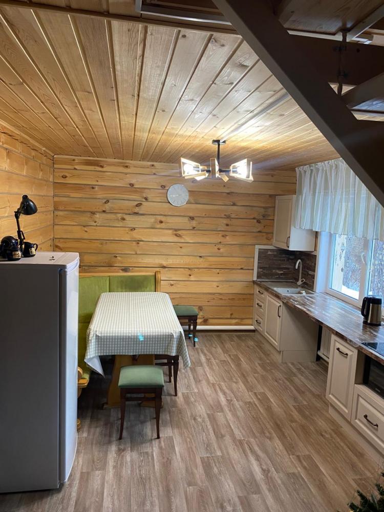 Коттедж двухэтажный на 4-6 чел.