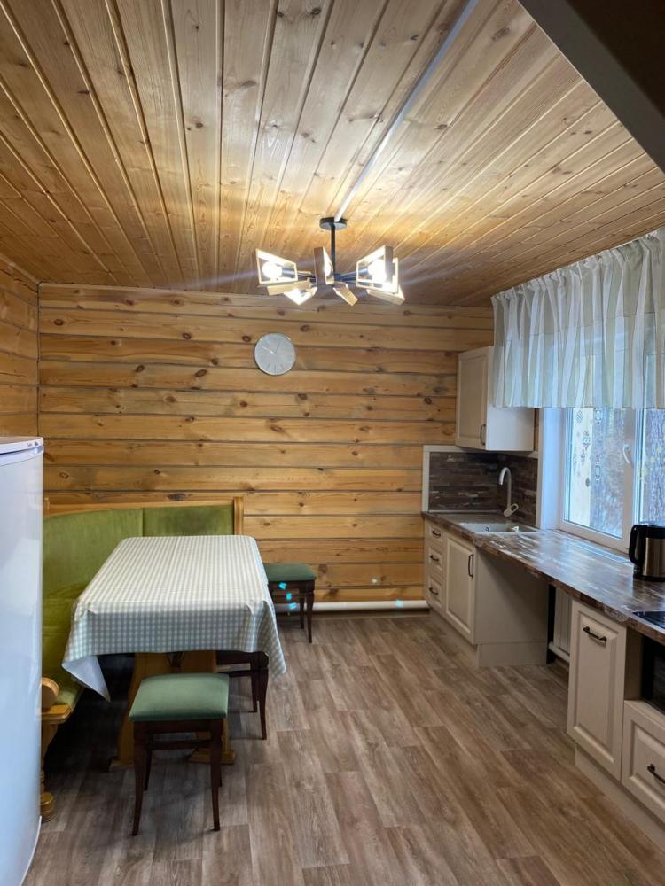 Коттедж двухэтажный на 4-6 чел.