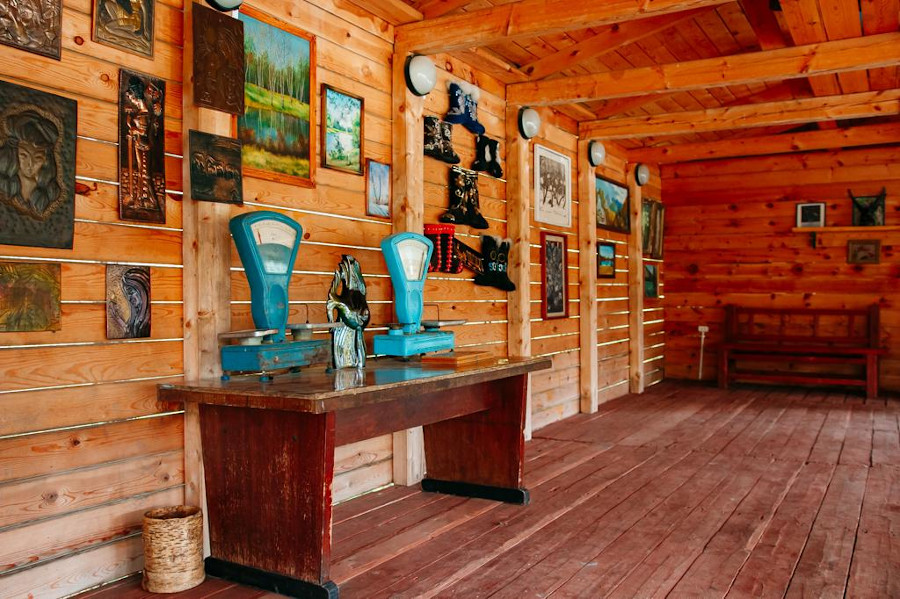 Терраса на берегу