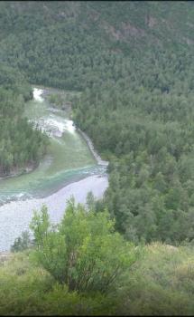 Слияние рек Башкаус и Чебдар на Алтае