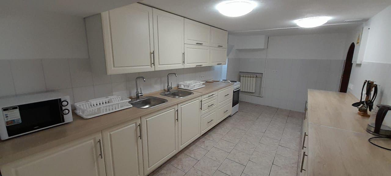 Кухня в Кирпичном доме