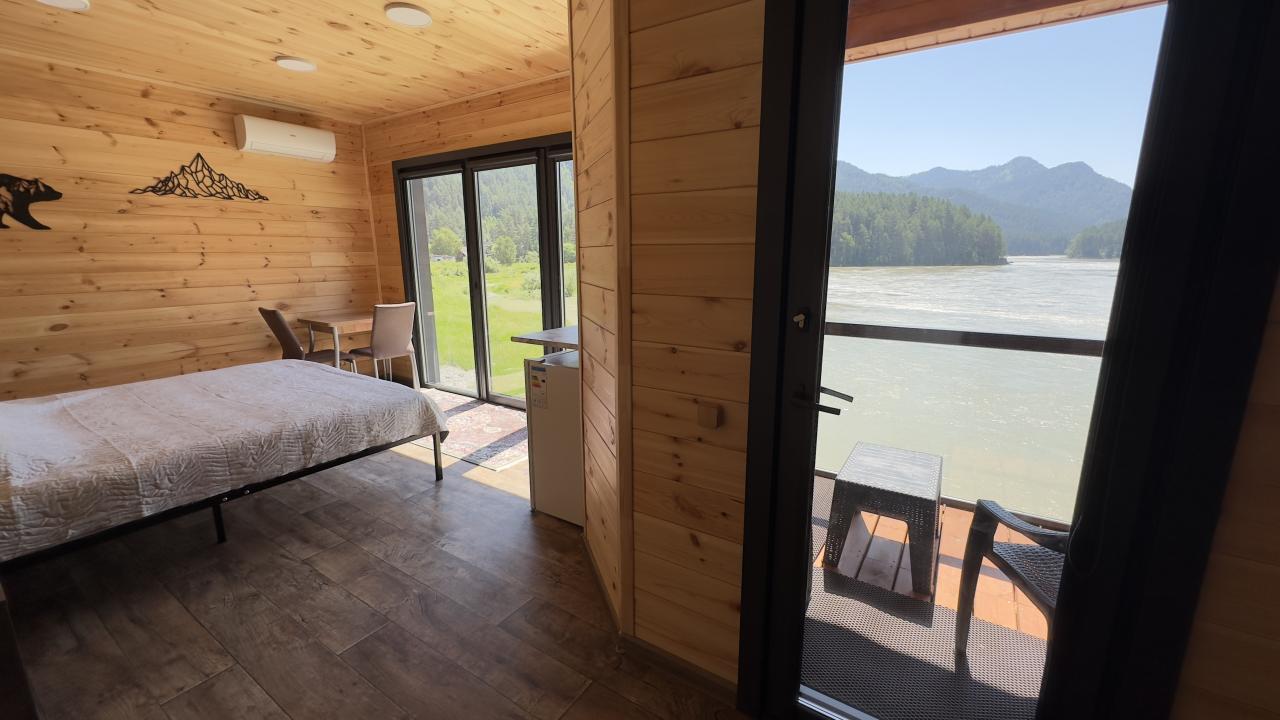 VIP 2 домик на скале