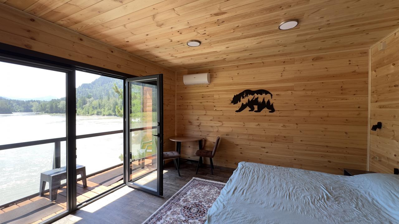 VIP 1 домик на скале