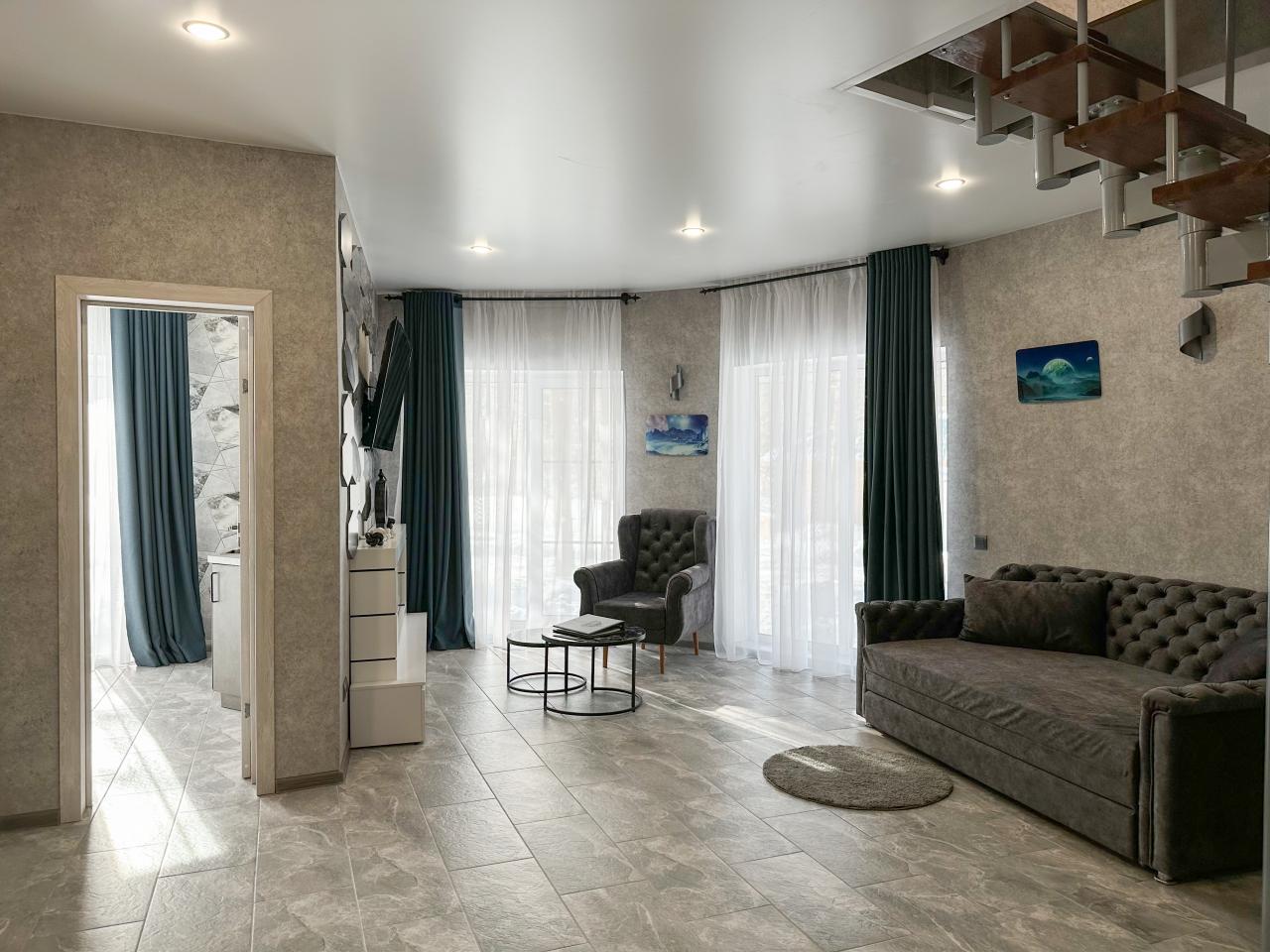 Дом с камином на Телецком озере