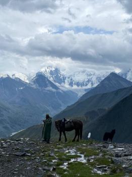 Тур к подножию Белухи на Алтай без рюкзаков 2024