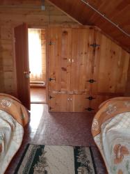 Комната на 2-ом этаже коттедж № 2