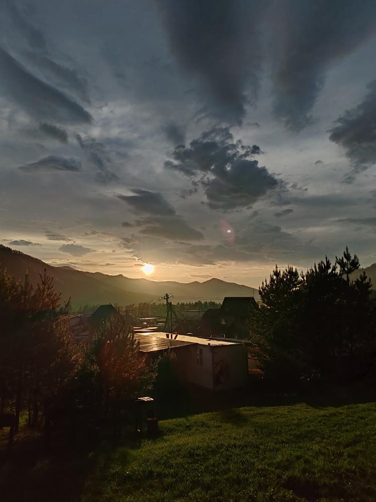 Закаты на Алтае на усадьбе АртСвет 