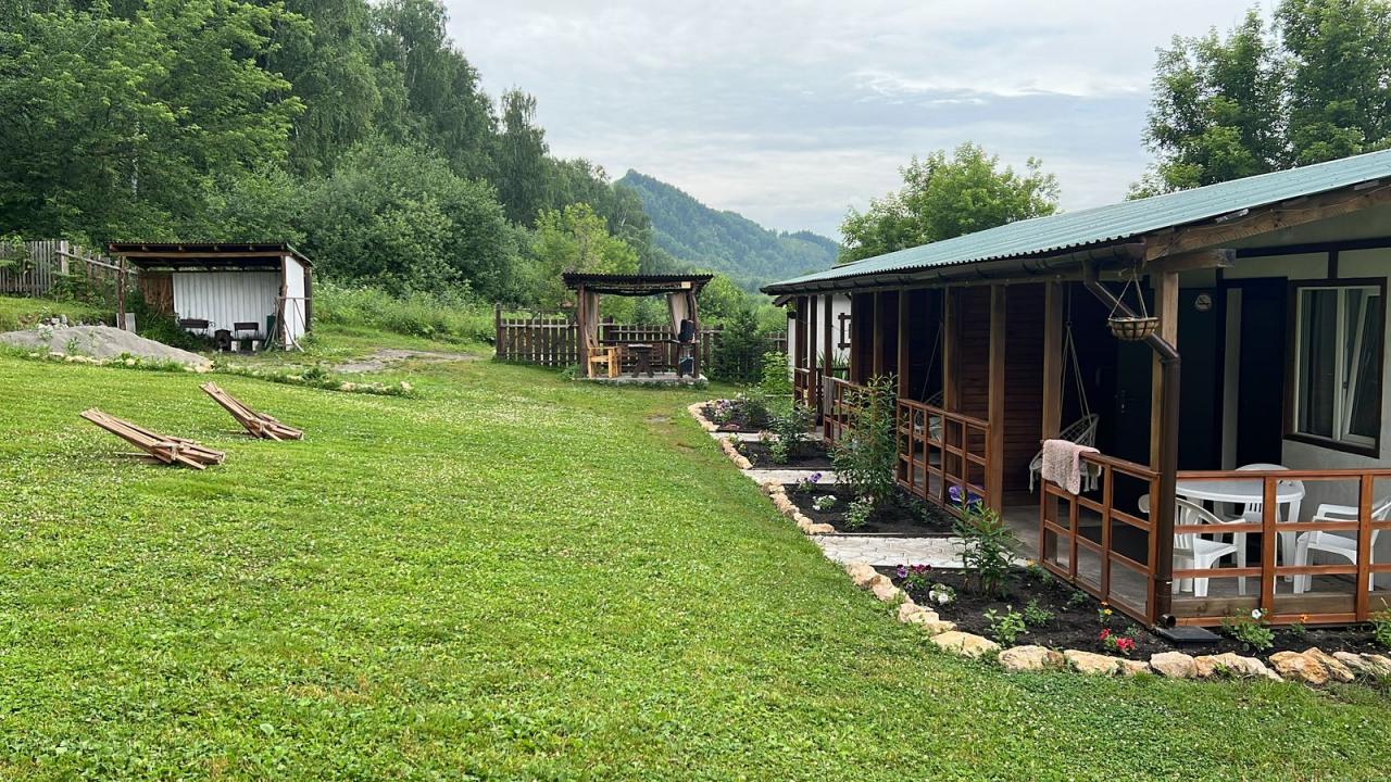 База отдыха "Раздолье" на Алтае вблизи озера Ая