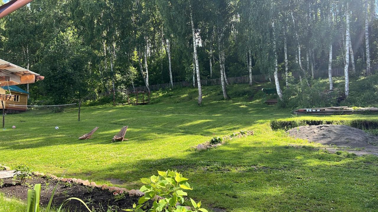 База отдыха "Раздолье" на Алтае вблизи озера Ая