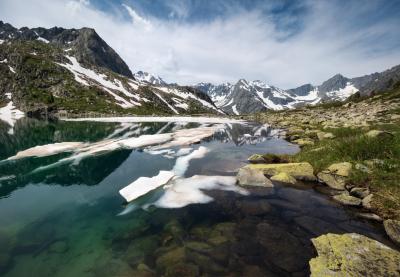 Висячие озера над Верхним Мультинским озером