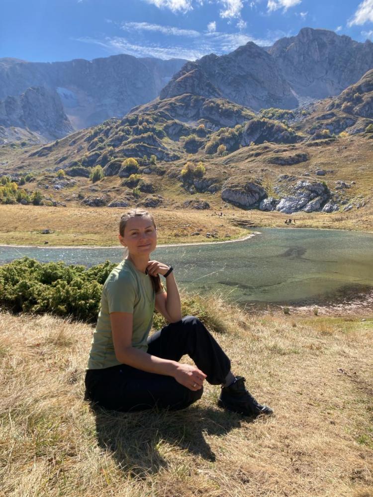 Ирина: инструктор по йоге, гид