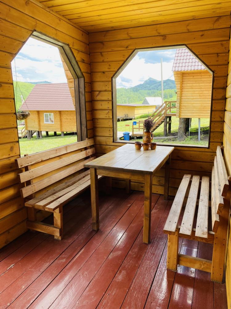 Двухкомнатный домик 4-8 мест с удобствами