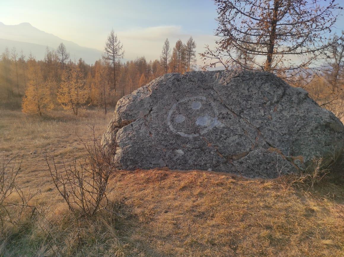 Экскурсия по Курайской степи камень Рериха