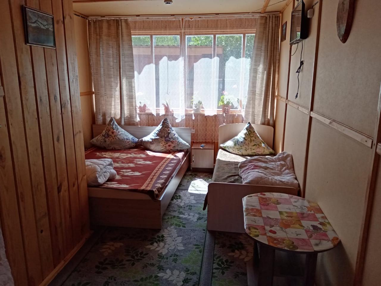 Усадьба "Березка" берег Телецкого озера на Алтае