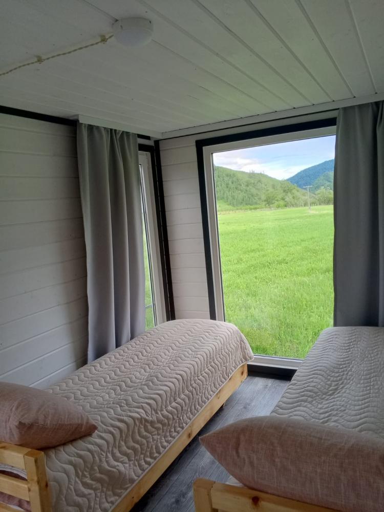 Двух-трехместный домик на Алтае 