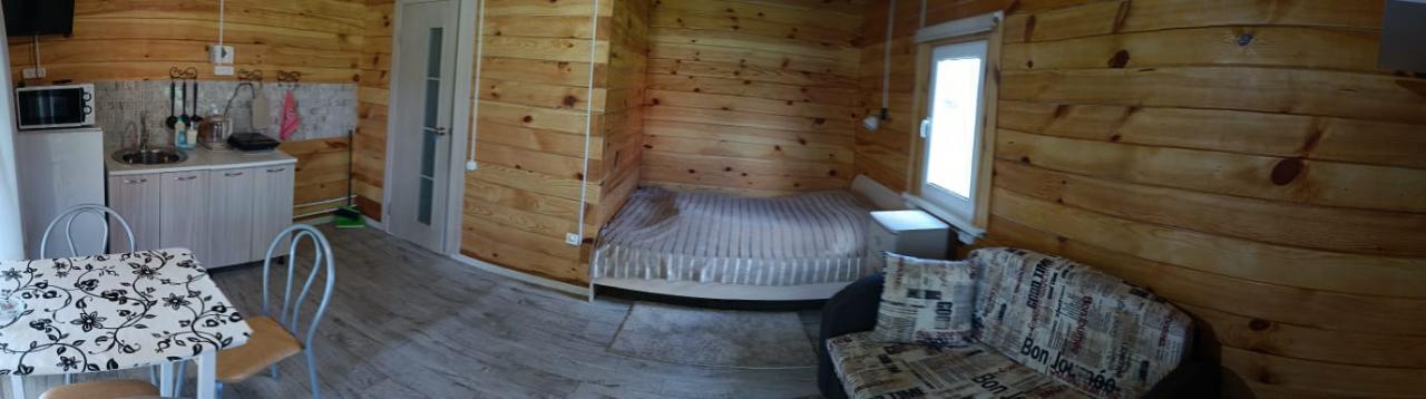 Гостевой дом "Отдых с видом" на Алтае у реки Катунь