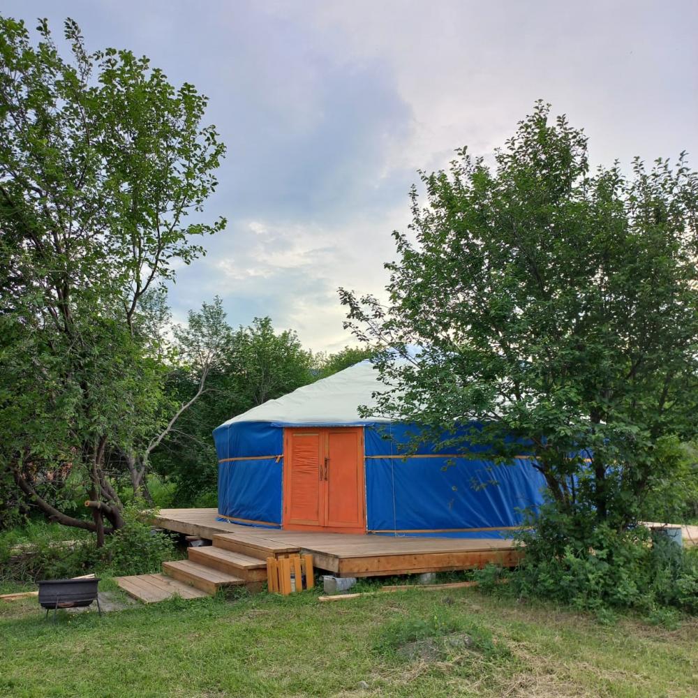 Юрта 5-местная благоустроенная