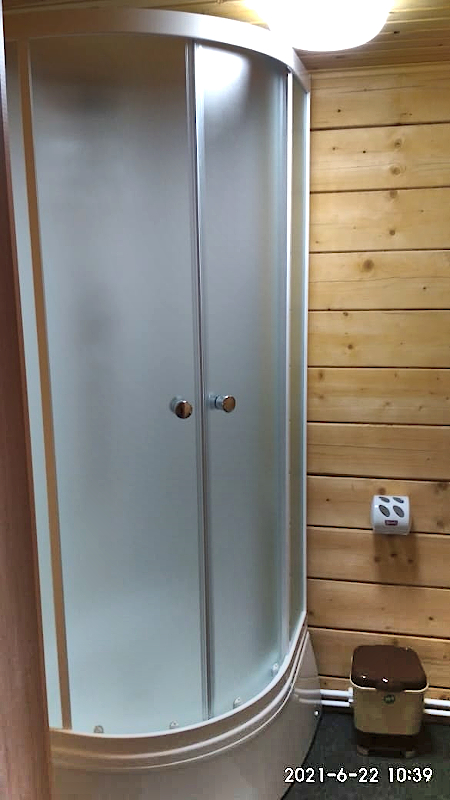 Домик Комфорт, санузел с душем